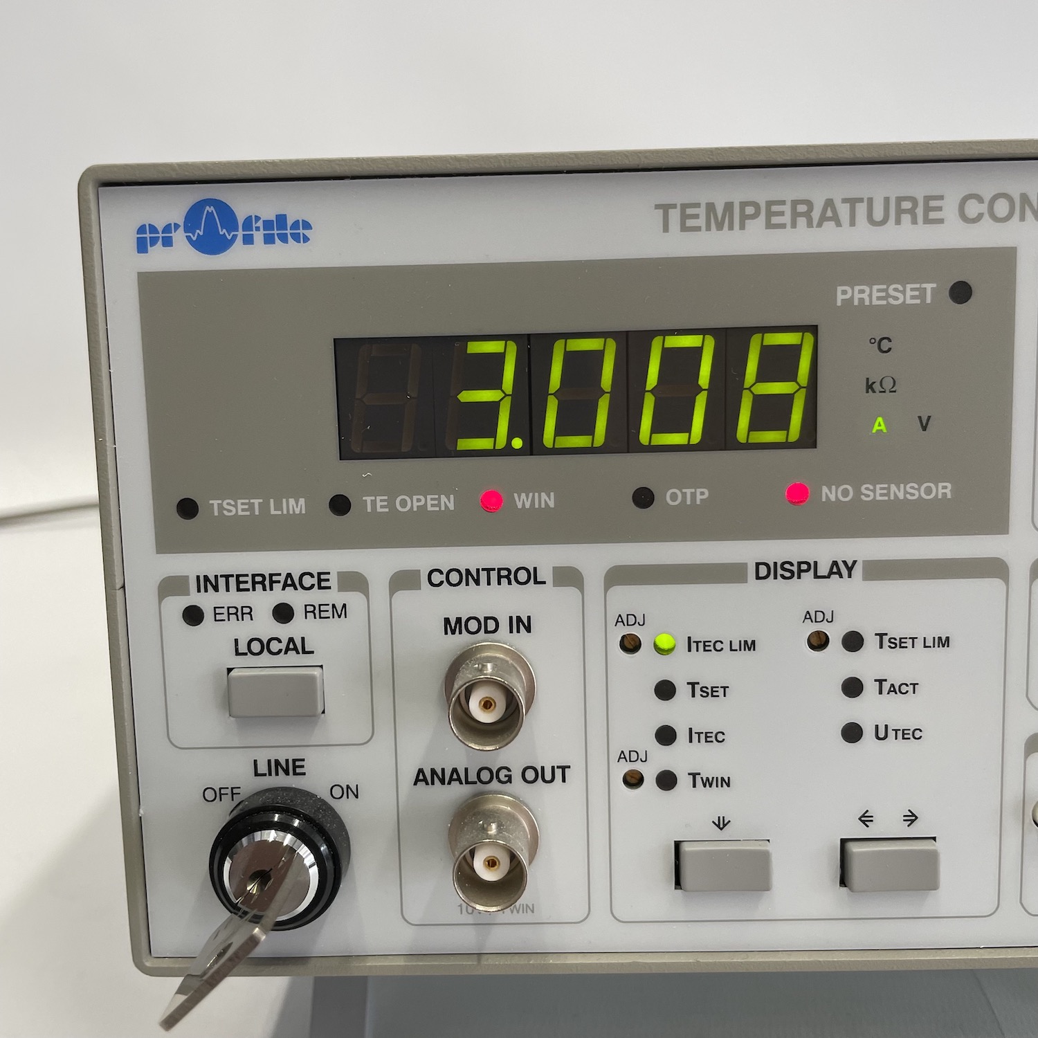 profile | thorlabs | ted350 | benchtop temperature controller
