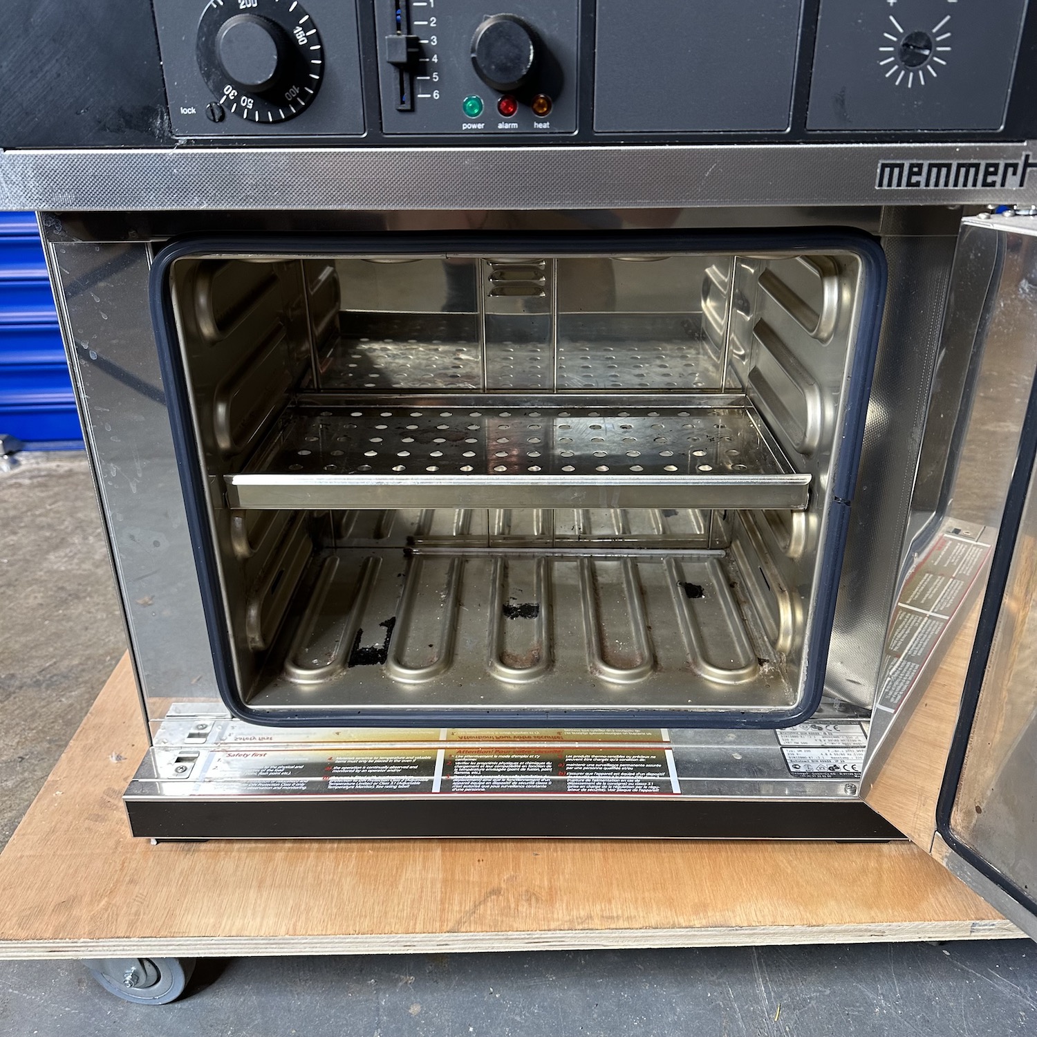 laboratory oven | memmert | um200