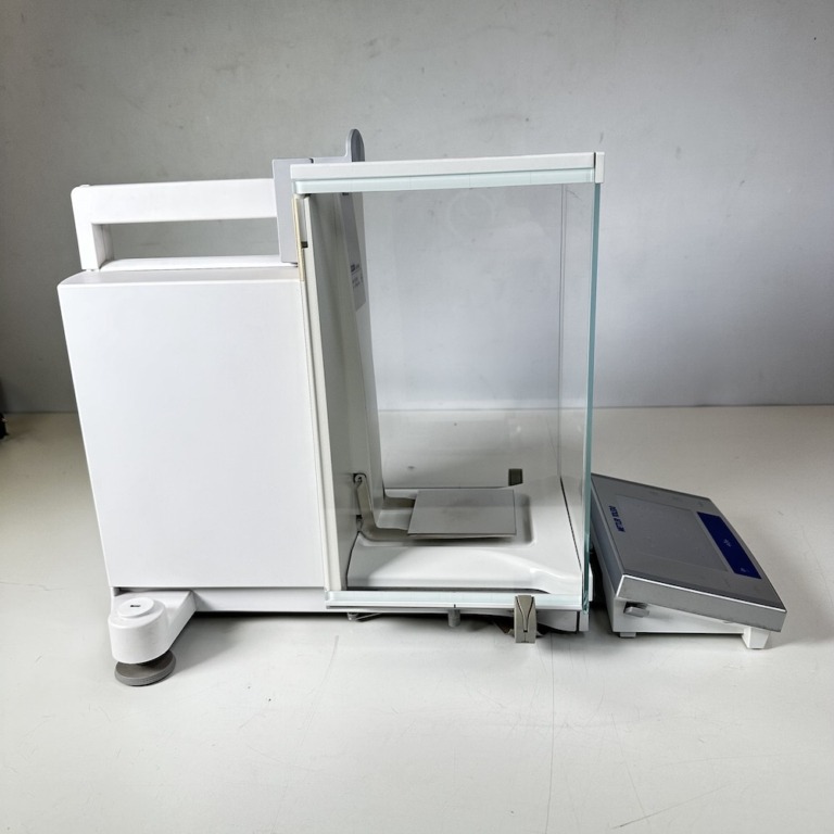 Analytical Balance Mettler Toledo XS205DU 5-Place 220g/81g X 0.1/0.01mg ...