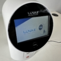 luna-II-automated-brightfield-cell-counter-logos-biosystems-l40002