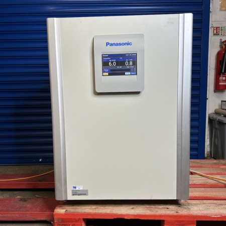 co2-incubator-mco-170aicuvh-panasonic-phcbi-165-litre-50˚c