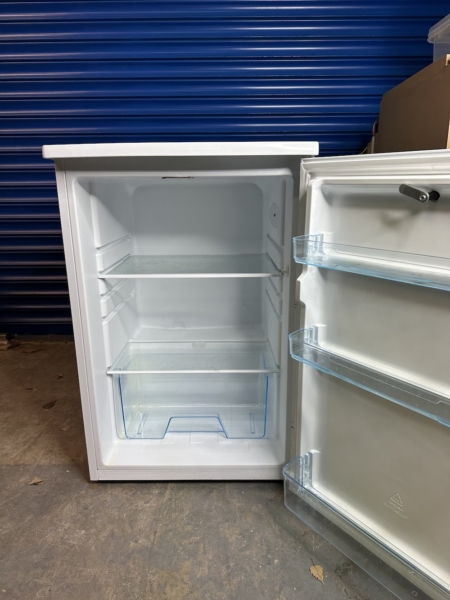 lec-lr111-refrigerator-4˚c-spark-free-130litre