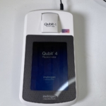 qubit-4-fluorometer-invitrogen-thermo-fisher-scientific-life-technologies-q33226