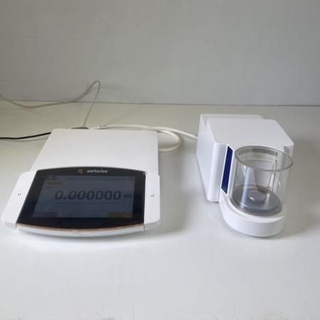 microbalance-sartorius-cubis-ii-mca3-6p-2s00-m-3-1g-x-0-001mg