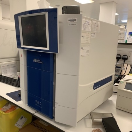 applied-biosystems-viia-7-real-time-pcr-system-4453552-with-384-96-array-card