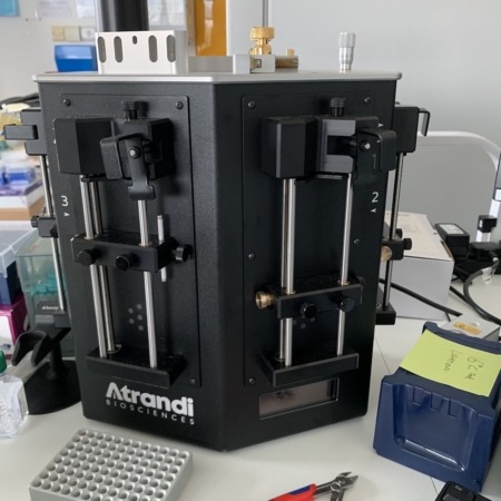 atrandi-onyx-3-microfluidics-analysis-droplet-manipulation-platform