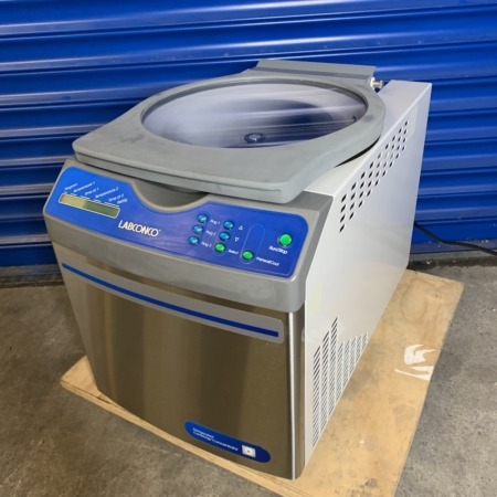 labconco-refrigerated-centrivap-benchtop-vacuum-concentrator-7310035