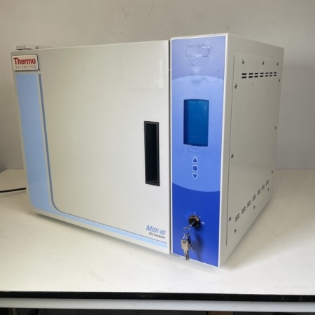 midi-co2-incubator-3404-thermo-scientific-40l-rmi3000s-9-v
